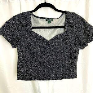 🟢3/$15 Black Polka-Dot Ruched Balloon Sleeve Crop Top, Size M